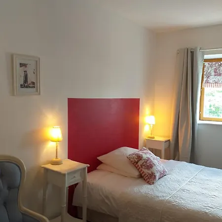 The Courtyard En Charente Charmant Avec Piscine Et Wifi Parfait En Famille Ou En Couple Hotel Rouillac (Charente)