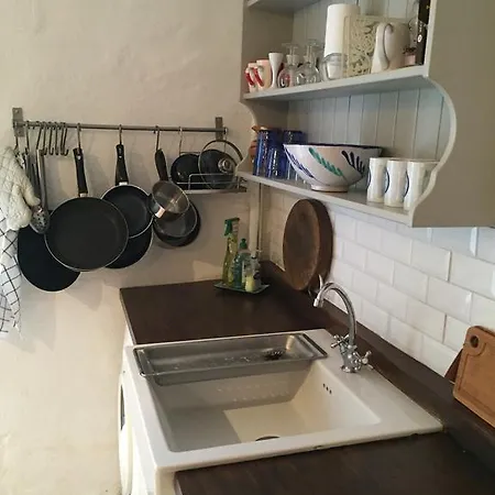 Otel The Courtyard En Charente Charmant Avec Piscine Et Wifi Parfait En Famille Ou En Couple