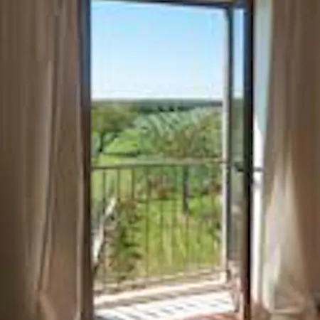 The Courtyard En Charente Charmant Avec Piscine Et Wifi Parfait En Famille Ou En Couple * Rouillac (Charente)