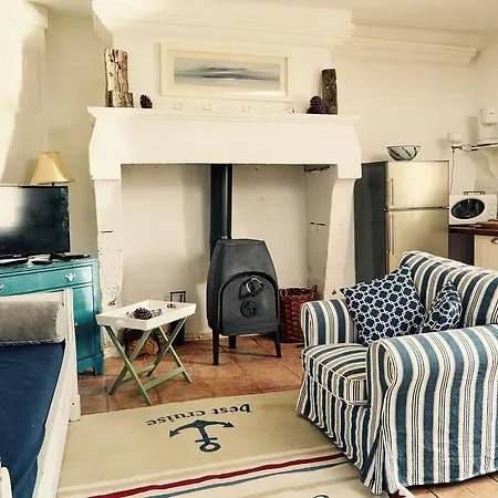 The Courtyard En Charente Charmant Avec Piscine Et Wifi Parfait En Famille Ou En Couple 4* Rouillac (Charente)
