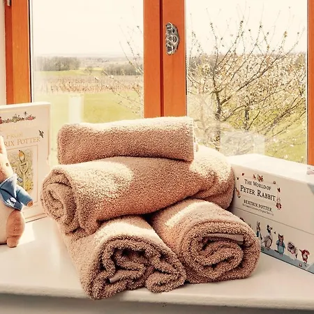 The Courtyard En Charente Charmant Avec Piscine Et Wifi Parfait En Famille Ou En Couple 4*