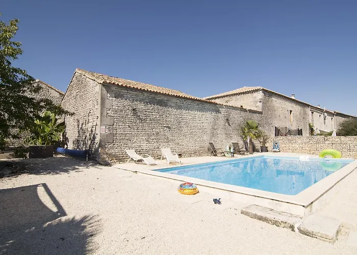 The Courtyard En Charente Charmant Avec Piscine Et Wifi Parfait En Famille Ou En Couple Rouillac (Charente)